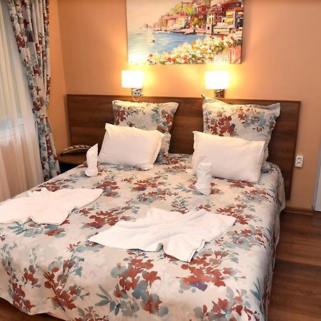 City Apartments Варна Екстер'єр фото