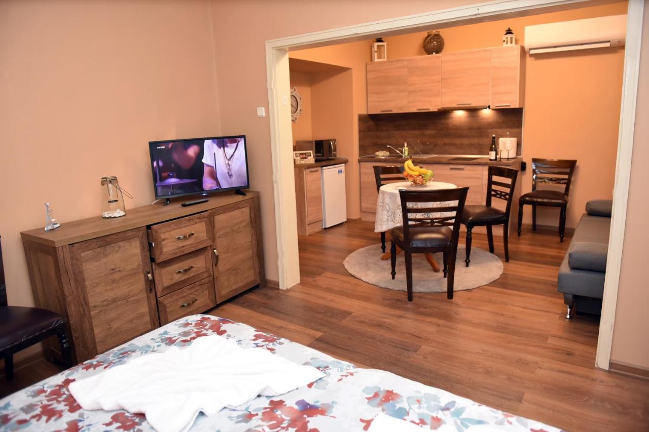 City Apartments Варна Екстер'єр фото
